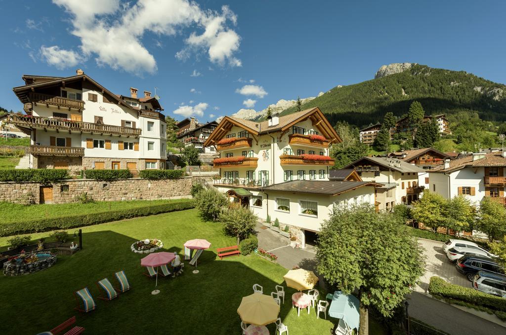 Hotel L'Ideale モエナ エクステリア 写真