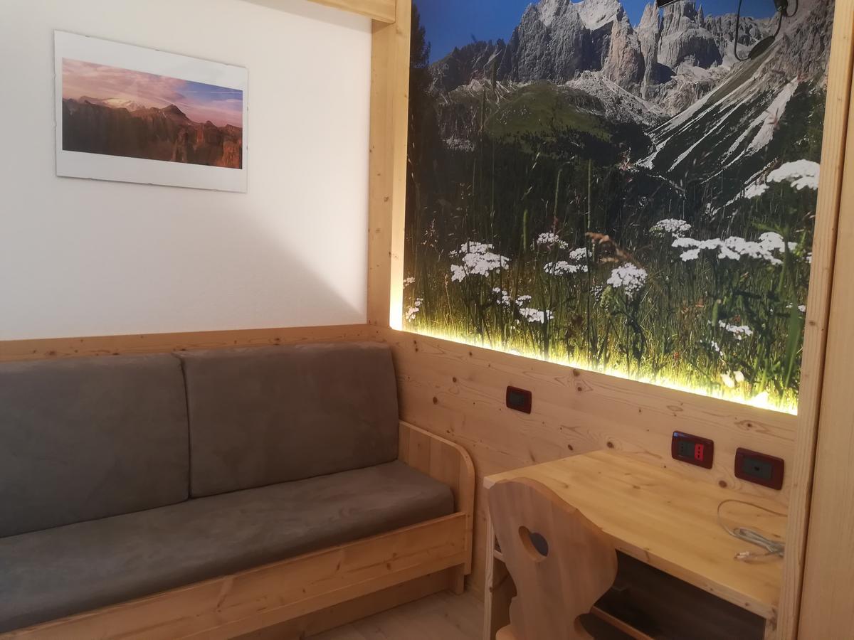 Hotel L'Ideale モエナ エクステリア 写真